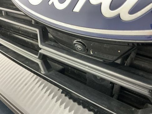 Used 2025 Ford Expedition Active AWD/4WD image 8