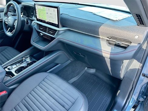 Used 2026 Ford Explorer ST-Line image 29