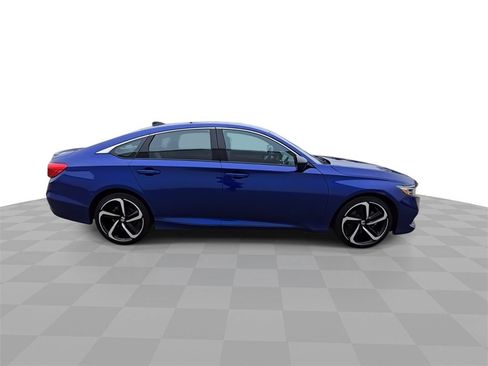 Used 2022 Honda Accord Sport image 9