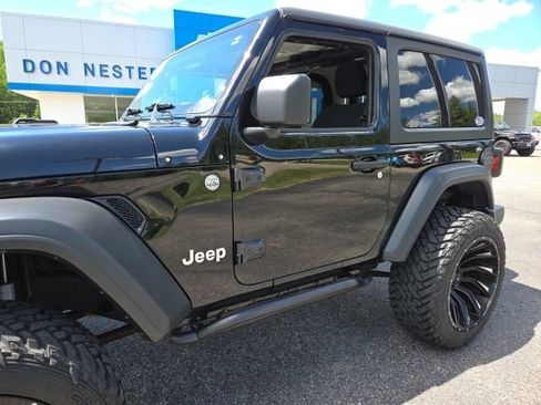 Used 2019 Jeep Wrangler Sport w/ Quick Order Package 23S AWD/4WD image 31