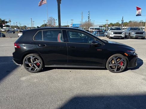 New 2026 Volkswagen GTI SE FWD image 6