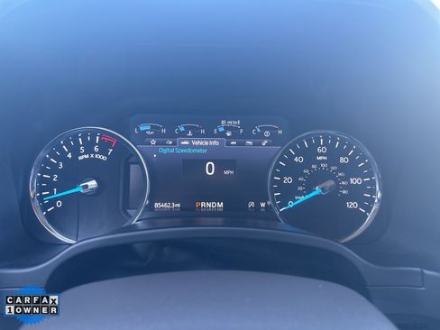 Used 2021 Ford Expedition XLT image 16