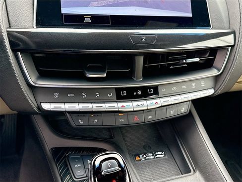 Used 2023 Cadillac CT5 Luxury image 17