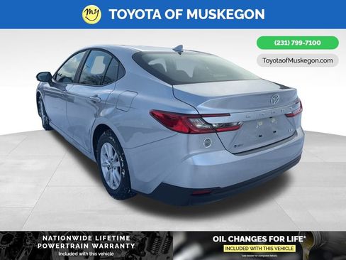 New 2026 Toyota Camry LE image 5