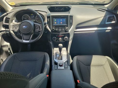 Certified 2023 Subaru Forester Premium AWD/4WD image 32