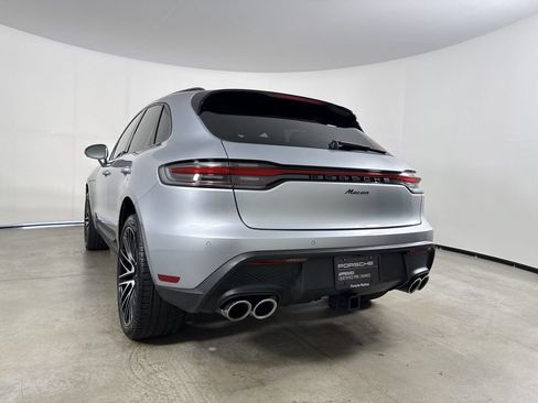 Certified 2024 Porsche Macan AWD/4WD image 20