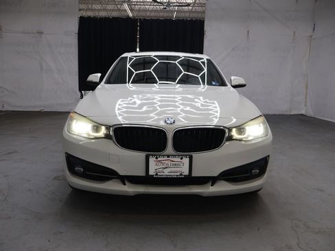 Used 2017 BMW 330i Gran Turismo xDrive AWD/4WD image 2