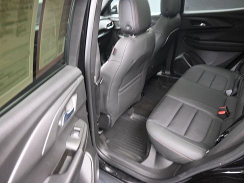 Used 2022 Chevrolet TrailBlazer RS w/ Sun and Liftgate Package AWD/4WD image 18