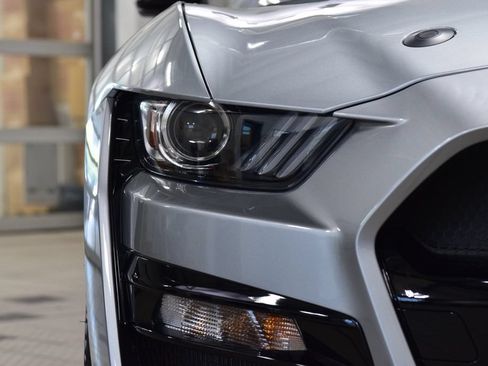 Used 2022 Ford Mustang Shelby GT500 RWD image 12