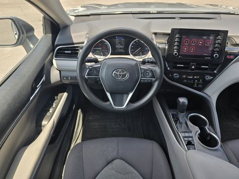 Used 2021 Toyota Camry LE FWD image 14