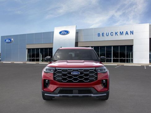 Used 2026 Ford Explorer Platinum w/ LUX Leather Package image 2