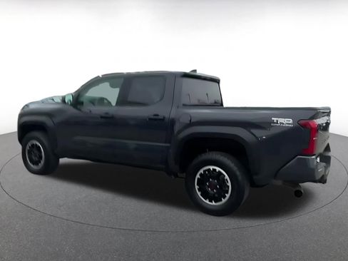 Used 2025 Toyota Tacoma TRD Off-Road image 10