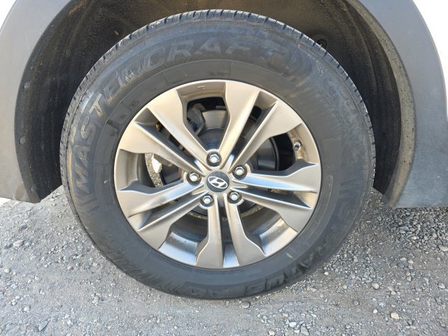 Used 2013 Hyundai Santa Fe Sport AWD/4WD image 9