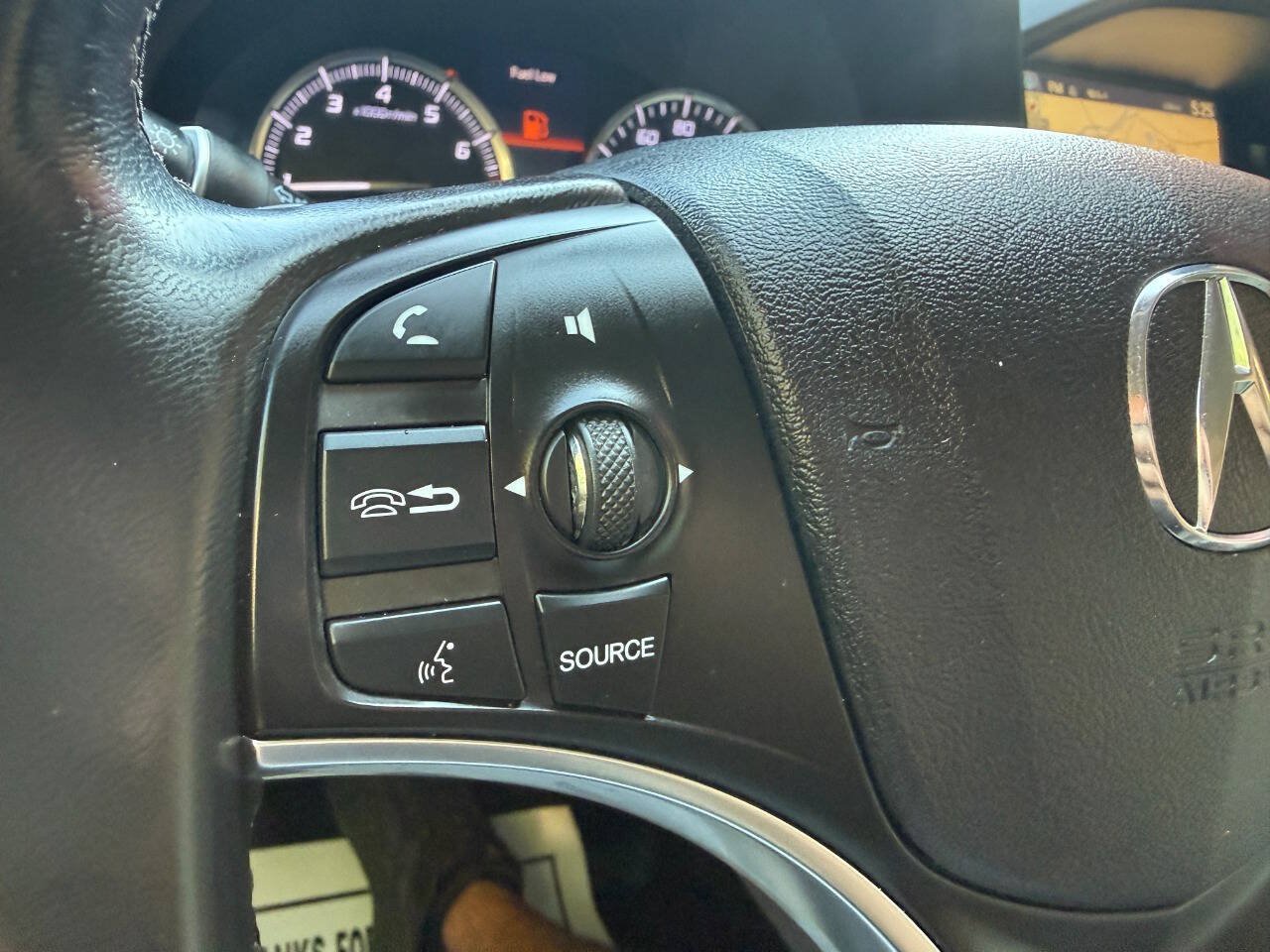 Used 2015 Acura MDX w/ Advance & Entertainment Pkg FWD image 32