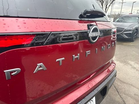 New 2026 Nissan Pathfinder SV AWD/4WD image 43