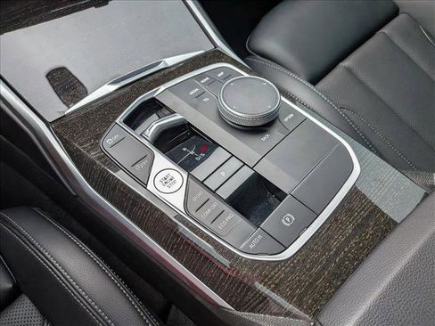 Used 2023 BMW 330i Sedan RWD image 16