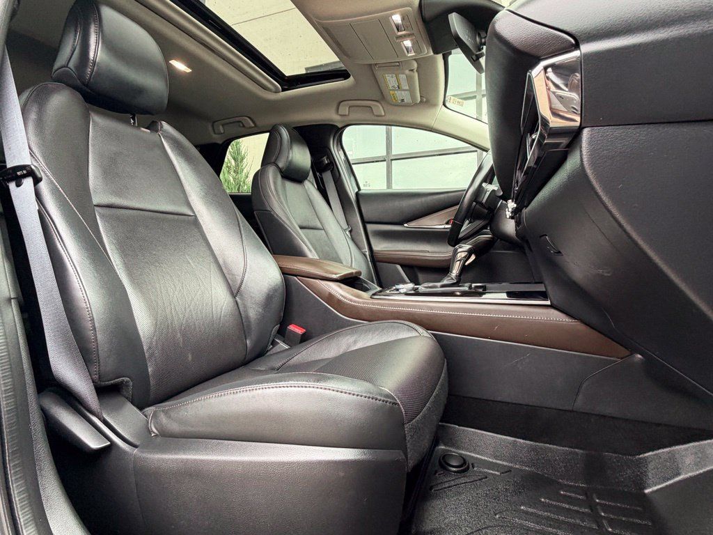 Used 2023 MAZDA CX-30 AWD 2.5 S w/ Premium Package image 21
