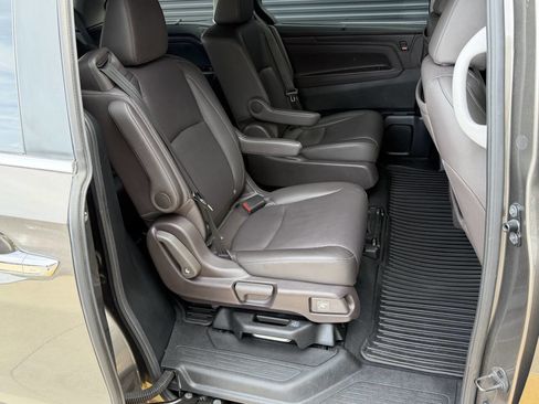 Used 2023 Honda Odyssey Touring image 20