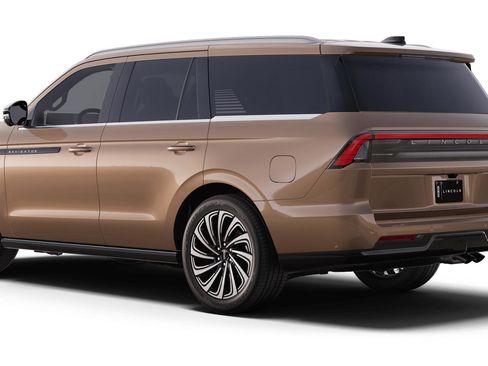 New 2025 Lincoln Navigator Black Label image 2