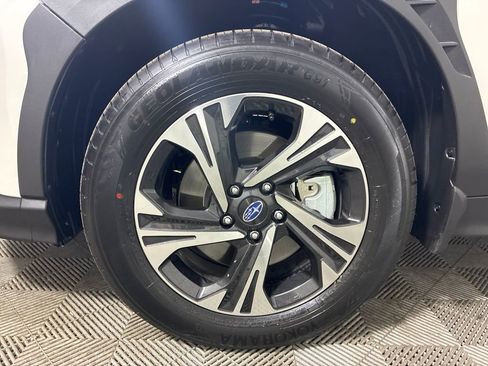 Used 2025 Subaru Crosstrek 2.0i Premium image 6