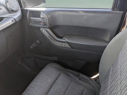 Used 2012 Jeep Wrangler Sport image 21