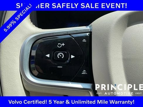 Certified 2025 Volvo XC60 B5 Core AWD/4WD image 28