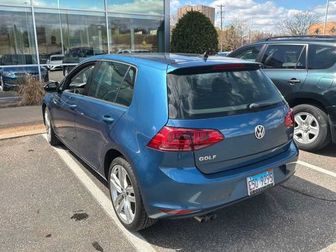 Used 2015 Volkswagen Golf TDI S FWD image 4