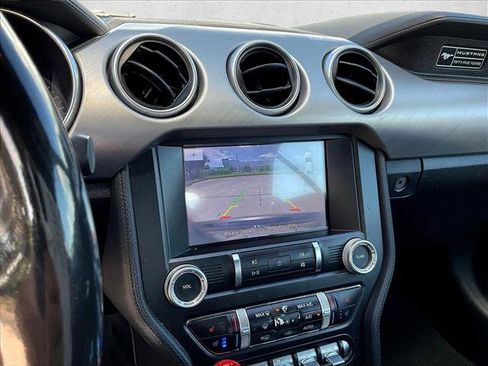 Used 2020 Ford Mustang Premium RWD image 20