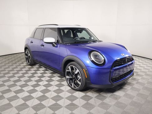 New 2025 MINI Cooper S image 3