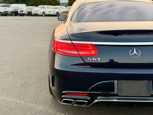 Used 2015 Mercedes-Benz S 63 AMG 4MATIC Coupe image 19