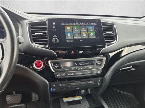Used 2019 Honda Pilot Elite image 14