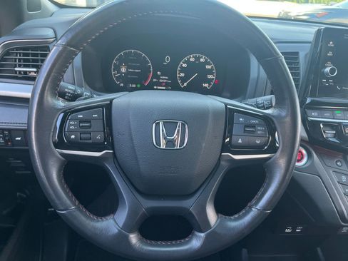 Used 2025 Honda Odyssey Sport-L image 16