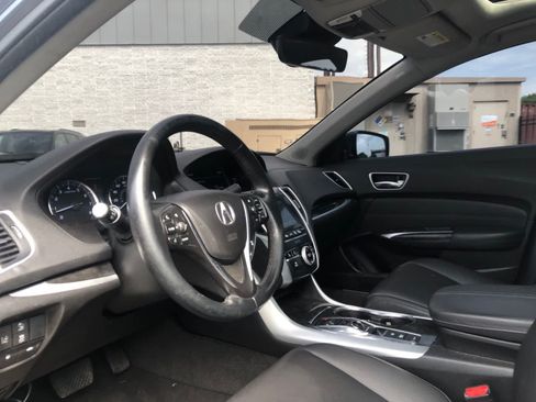 Used 2019 Acura TLX V6 SH-AWD image 6