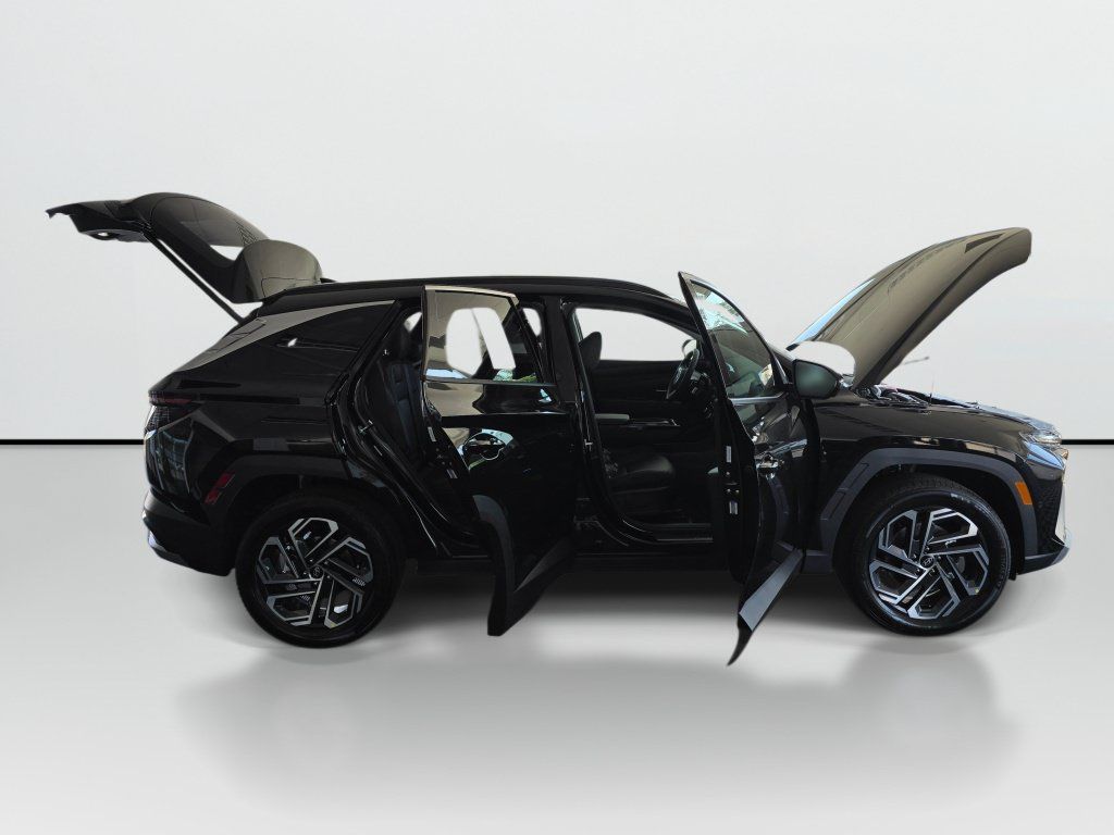 New 2026 Hyundai Tucson Limited AWD/4WD image 9