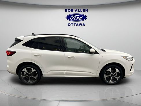 Used 2024 Ford Escape ST-Line Select w/ Tech Pack #2 AWD/4WD image 6