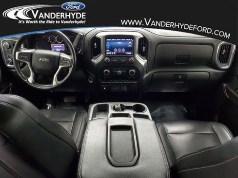 Used 2021 Chevrolet Silverado 1500 RST image 13