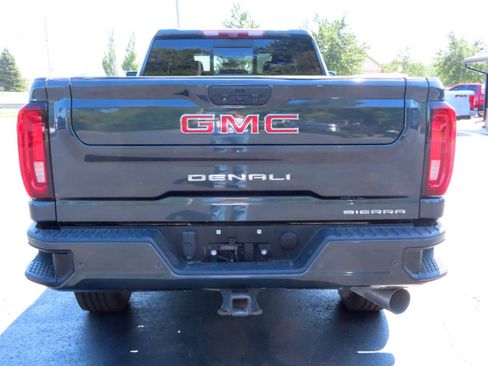 Used 2021 GMC Sierra 3500 Denali w/ Denali Ultimate Package AWD/4WD image 5