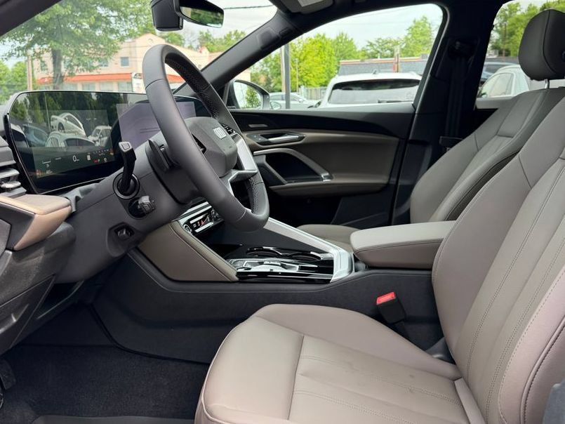 New 2026 Audi Q5 Premium Plus AWD/4WD image 18