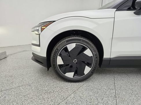 New 2026 Volvo EX30 Plus w/ Protection Package RWD image 26