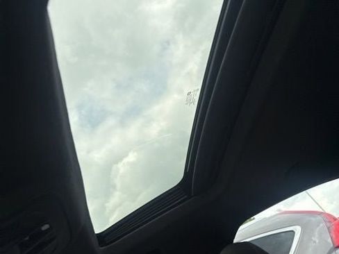 Used 2016 Chevrolet Cruze LT w/ Sun And Sound Package image 16