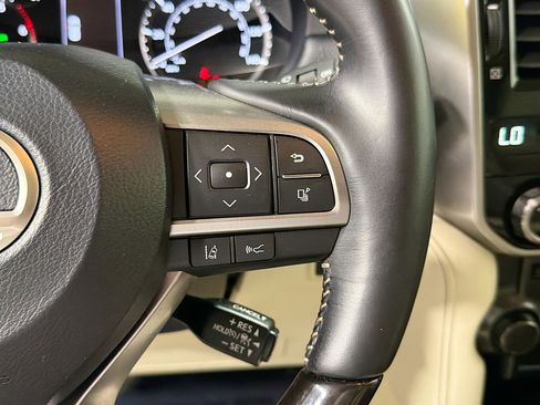 Used 2023 Lexus GX 460 Luxury w/ Sport Design Package AWD/4WD image 37
