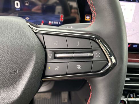 Used 2026 Chevrolet Traverse RS w/ LPO, Floor Liner Package image 21