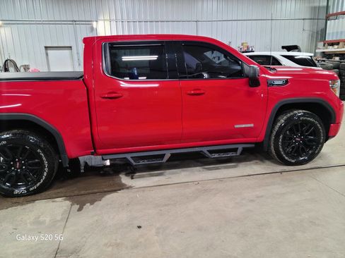 Used 2020 GMC Sierra 1500 Elevation w/ Elevation Value Package image 9