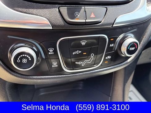 Used 2023 Chevrolet Equinox LT FWD image 19