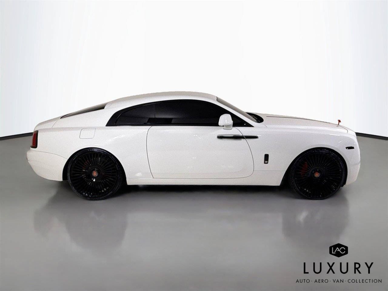 Used 2016 Rolls-Royce Wraith RWD image 5