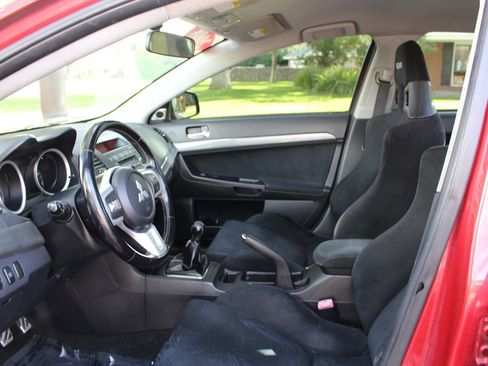 Used 2008 Mitsubishi Lancer Evolution GSR image 8