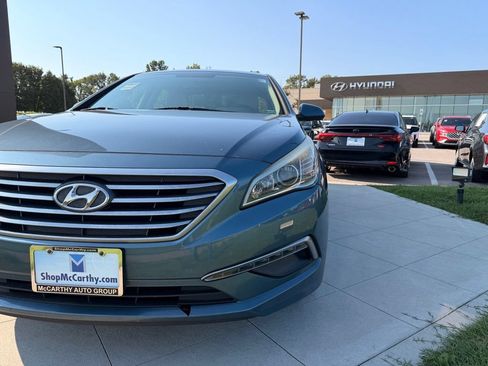 Used 2015 Hyundai Sonata SE FWD image 13