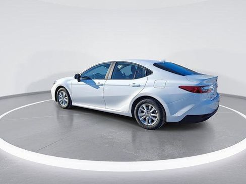 Certified 2025 Toyota Camry LE image 8