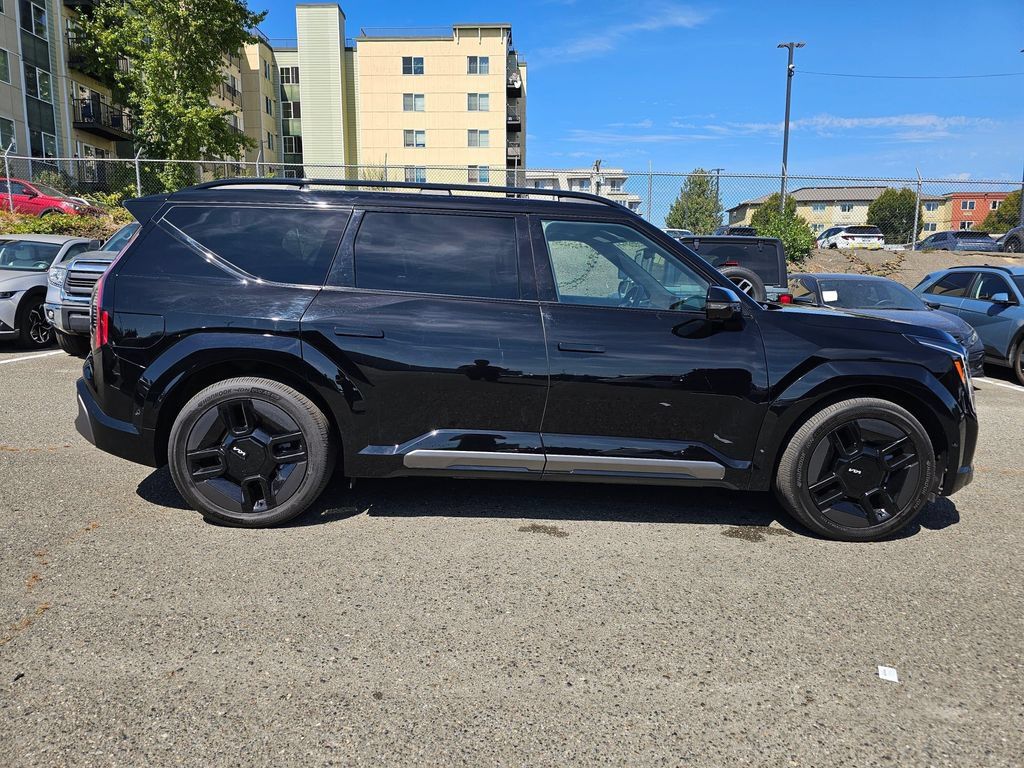 Used 2024 Kia EV9 GT-Line AWD/4WD image 8