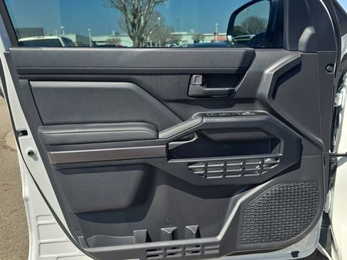 Used 2026 Toyota 4Runner SR5 image 27